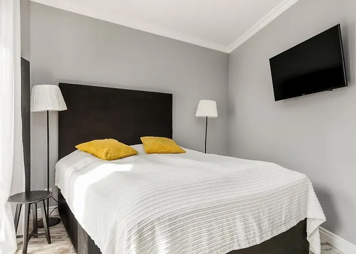 Happy Tartaczna I Апартаменты